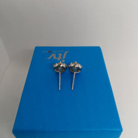 Cambodian blue zircon earrings - Picture 3 of 7